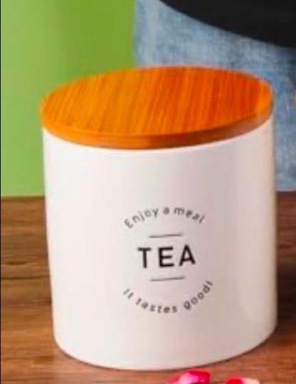 Ceramic canister with airtight seal bamboo lid 11*10.5cm