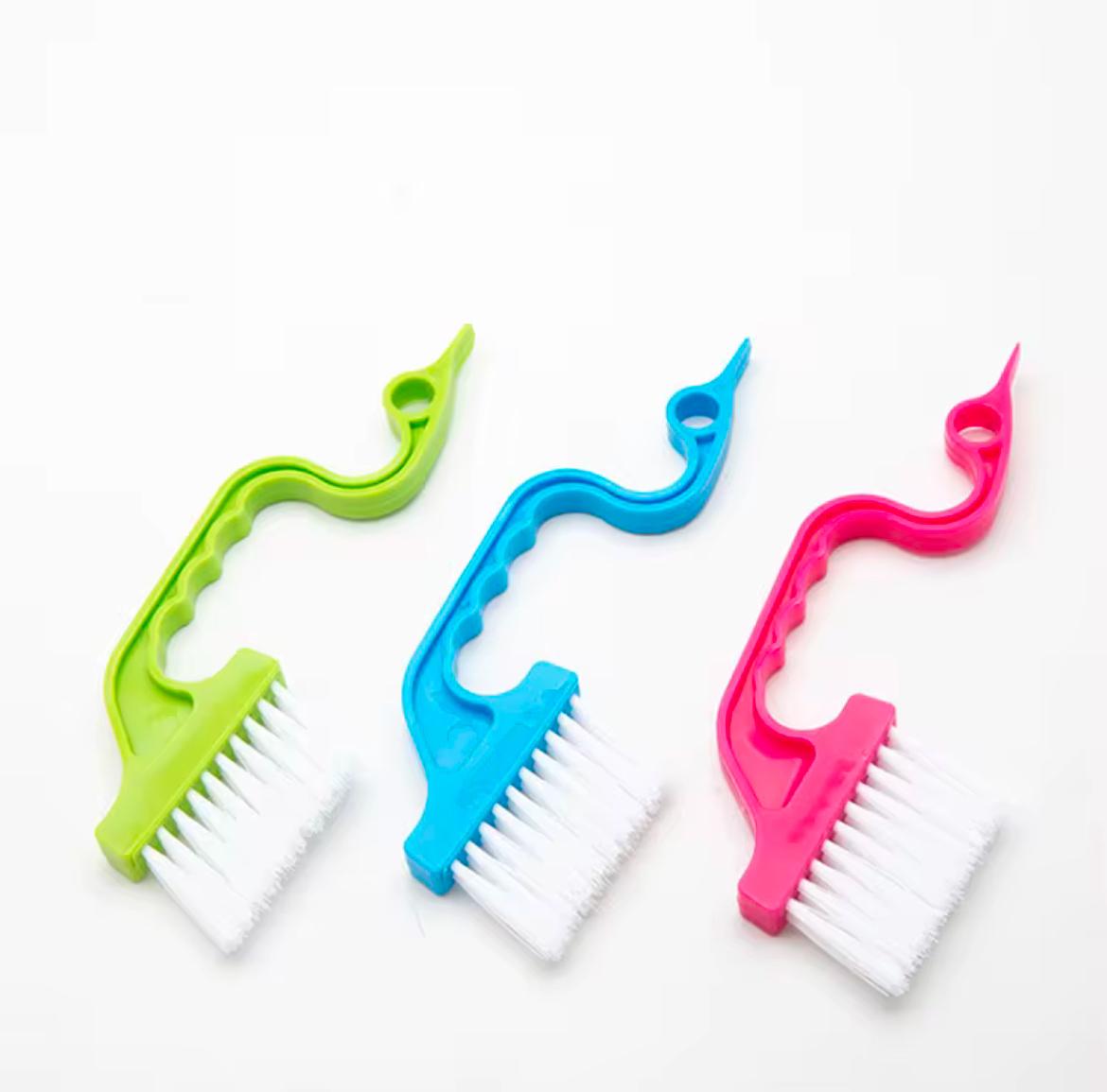 Multi- purpose gap and tile joint cleaning brush (2 pcs)