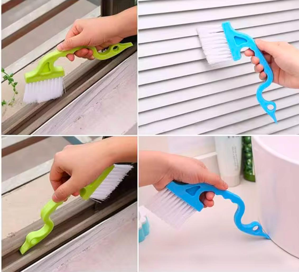 Multi- purpose gap and tile joint cleaning brush (2 pcs)