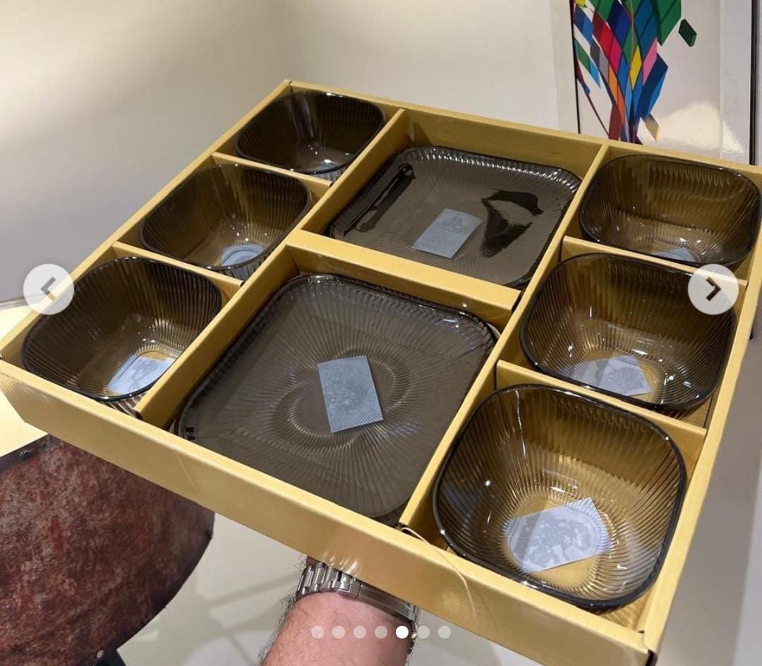 Square grain container with measuring cup
