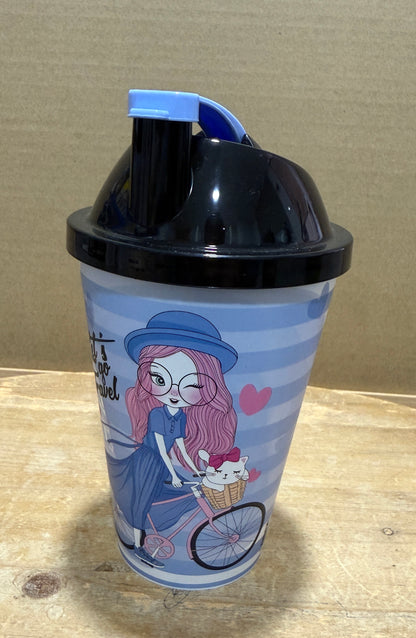 Kids character plastic cup with lid
