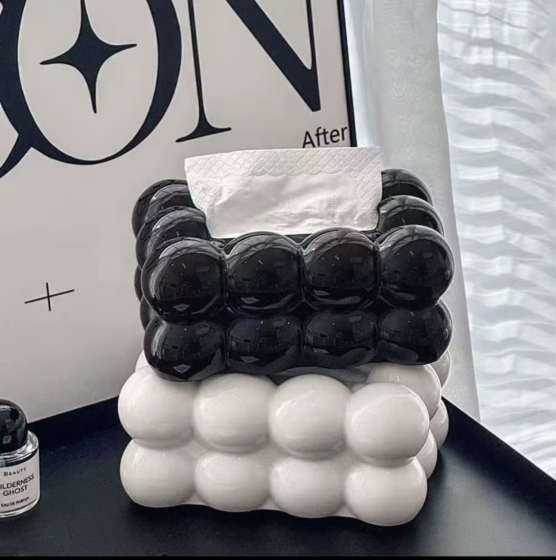 Bubble cloud plastic tissue box with built in automatic lifting (18*13*8.5cm)