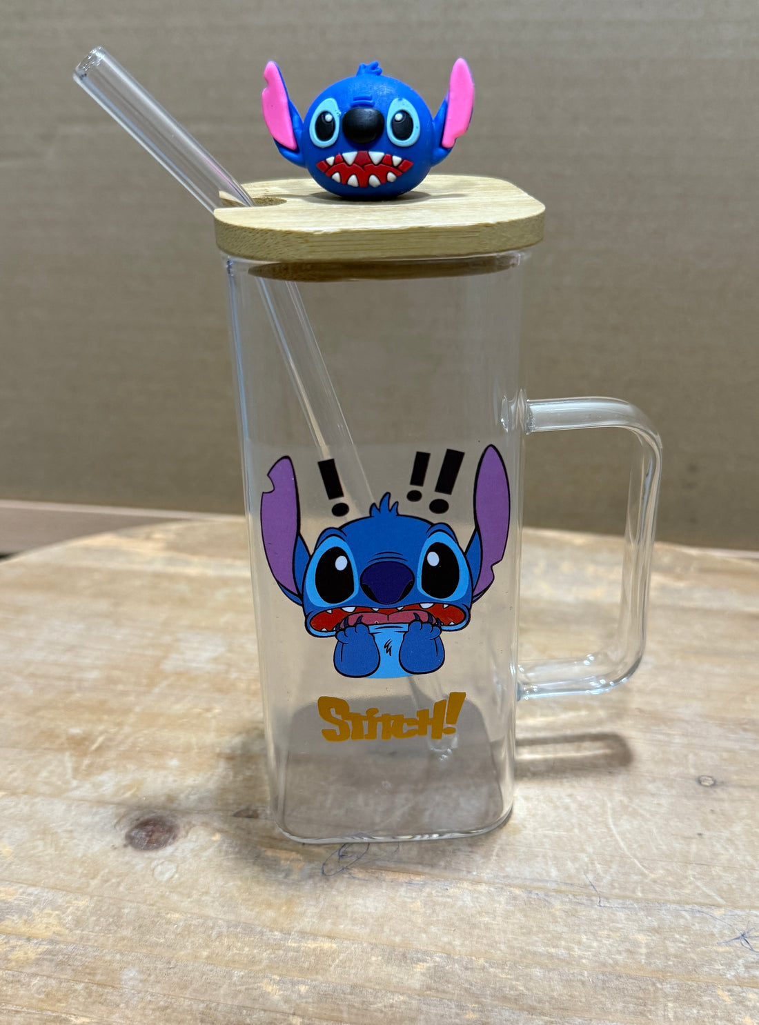 Square shape glass mug with wood lid and glass straw, blue stitch print