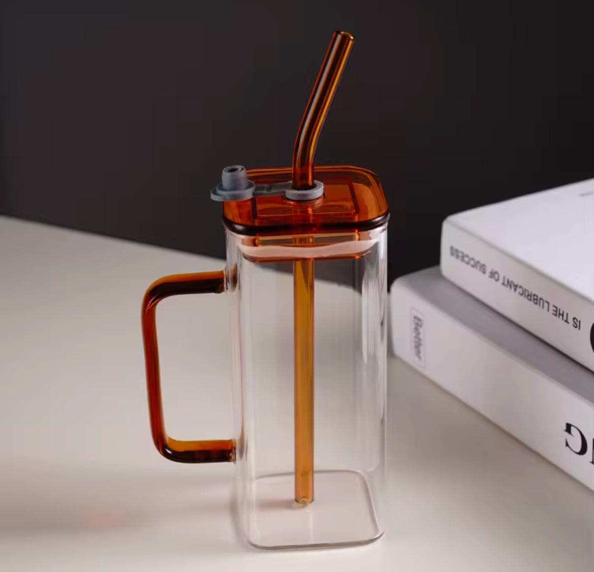 Heat resistant square glass cup with plastic lid and glass straw