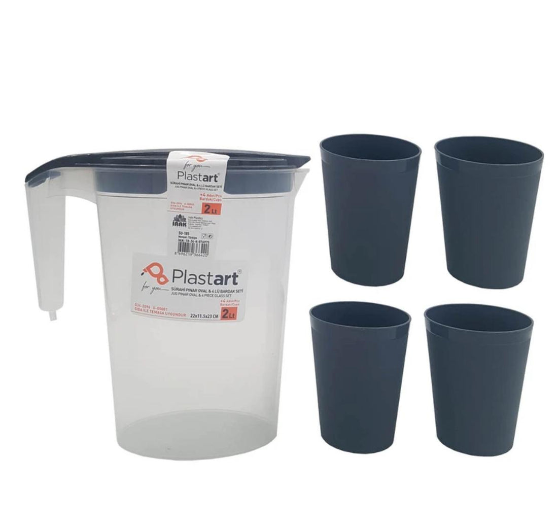 2L plastic pitcher with lid and 4 cups