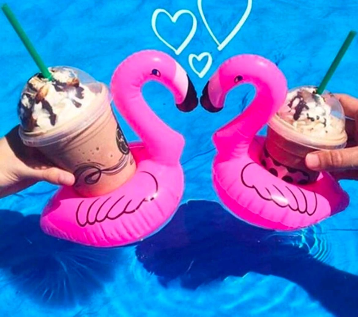 Inflatable pool cup holder flamingo